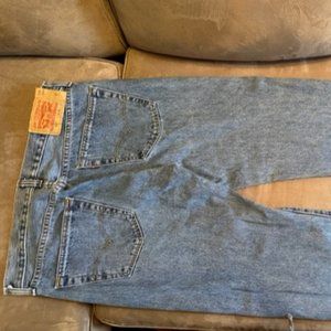 Levis Blue Jeans - Men - Like New!